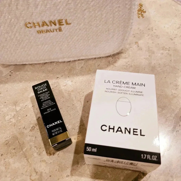 CHANEL Hand Cream & Lip Balm Moisture to Go 2024 Holiday Gift Set - Picture 4 of 4